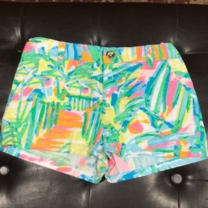 EUC. Lilly Pulitzer shorts. Size 8.